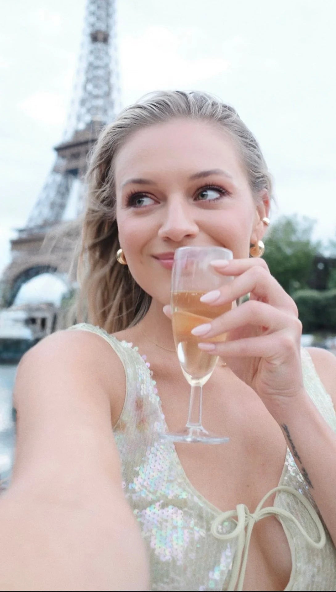 Kelsea Ballerini- Cloud Hoops