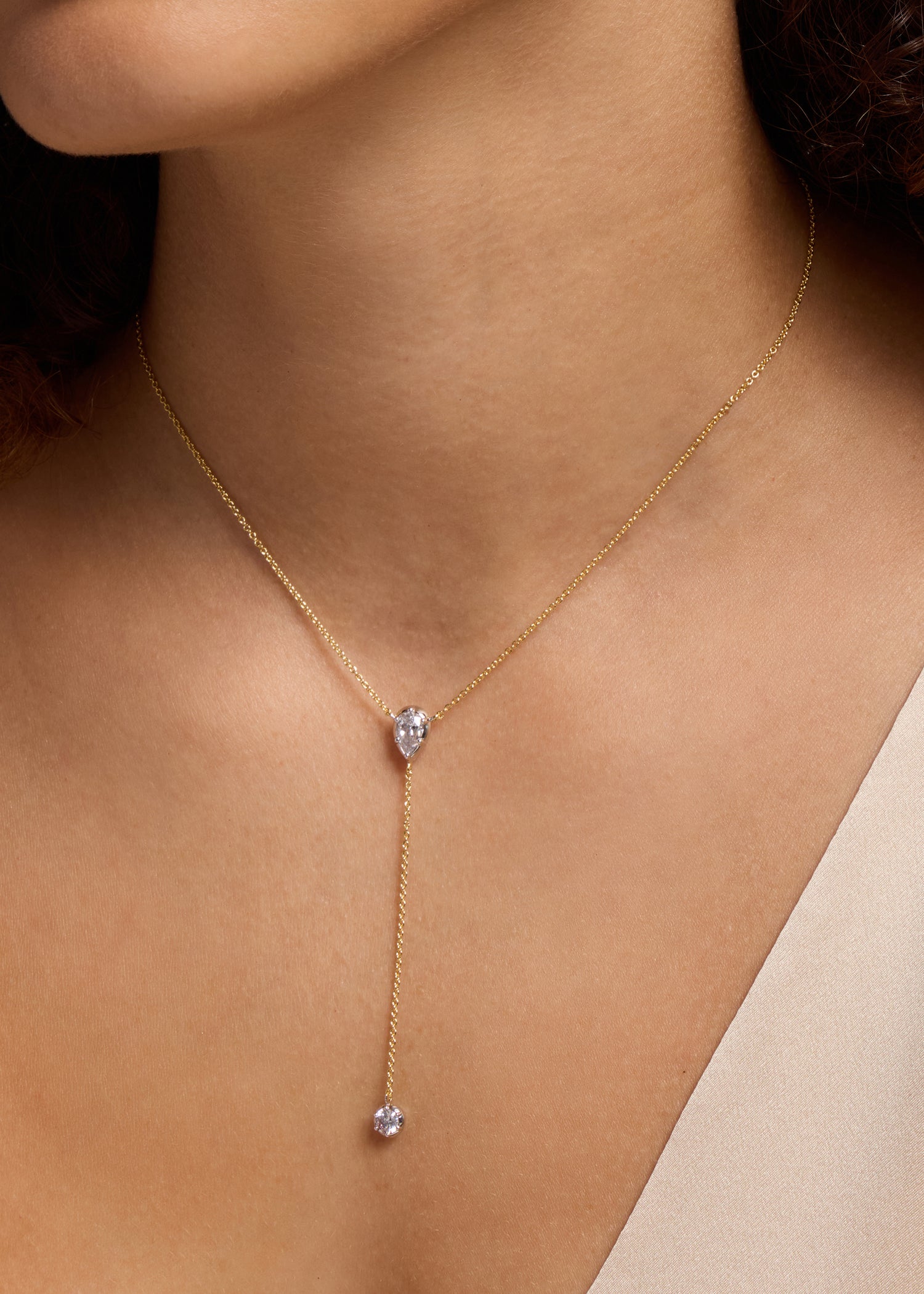 Mayfair Lariat