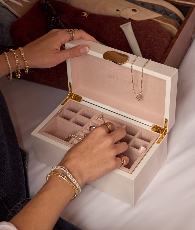 Introducing the new luxe jewelry box